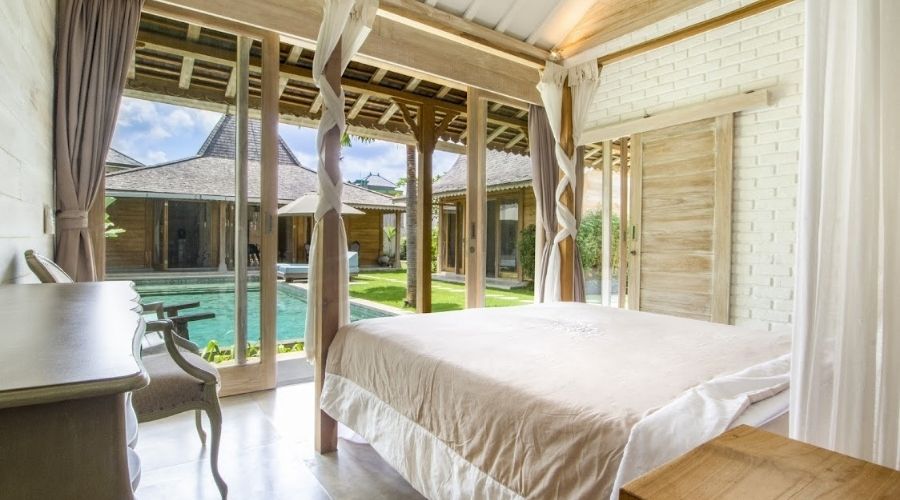 21+ Villa Safari Seminyak PNG
